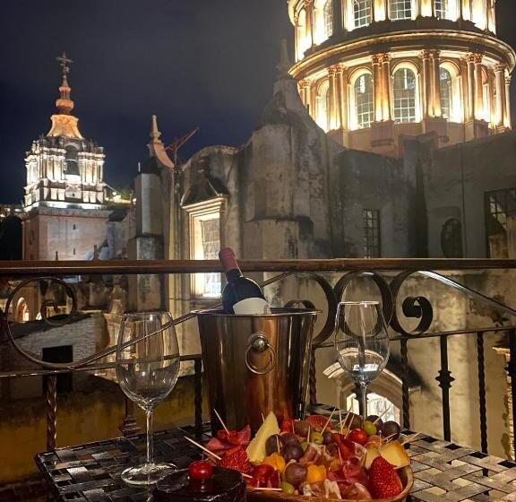 سوییت جونیور با بالکن, Spa Casa Del Sol