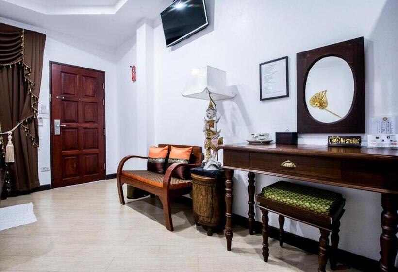 Номер Стандарт Трехместный, Chedi Home  Sha Extra Plus