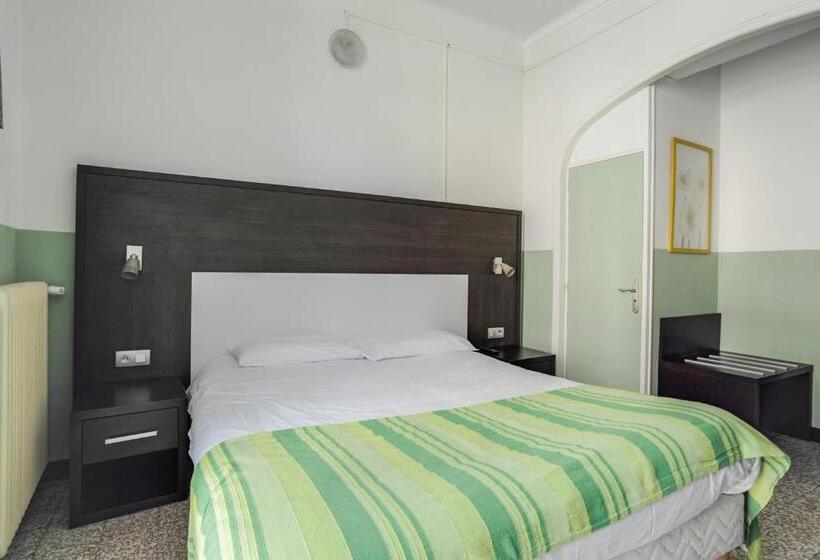 Deluxe room with river view, Hôtel De La Citadelle