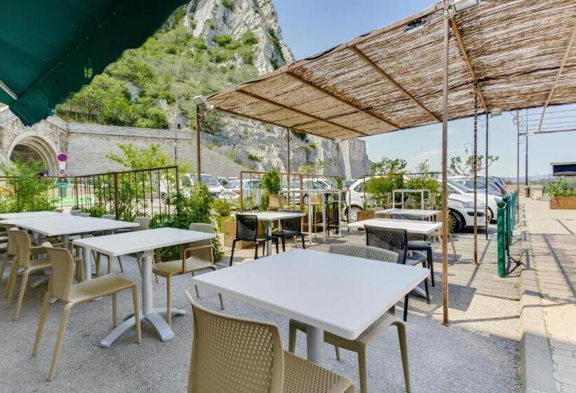 סוויטת ג'וניור, Hôtel De La Citadelle