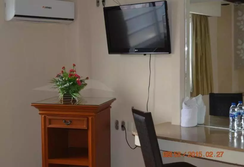 اتاق استاندارد با تخت بزرگ, Impala  Atras Del Ado