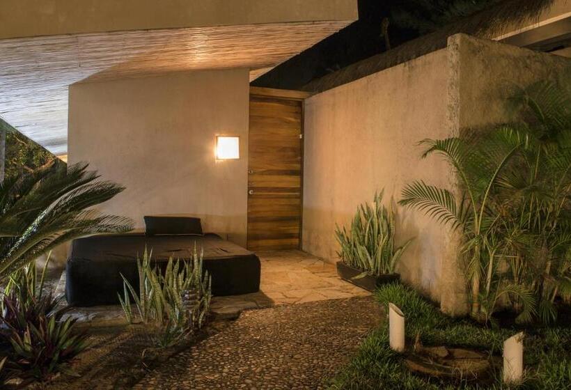 Quarto Estandar, Isla Tajín