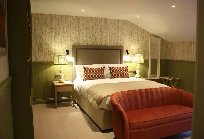 スタンダードルーム, The Bell Hotel, Saxmundham