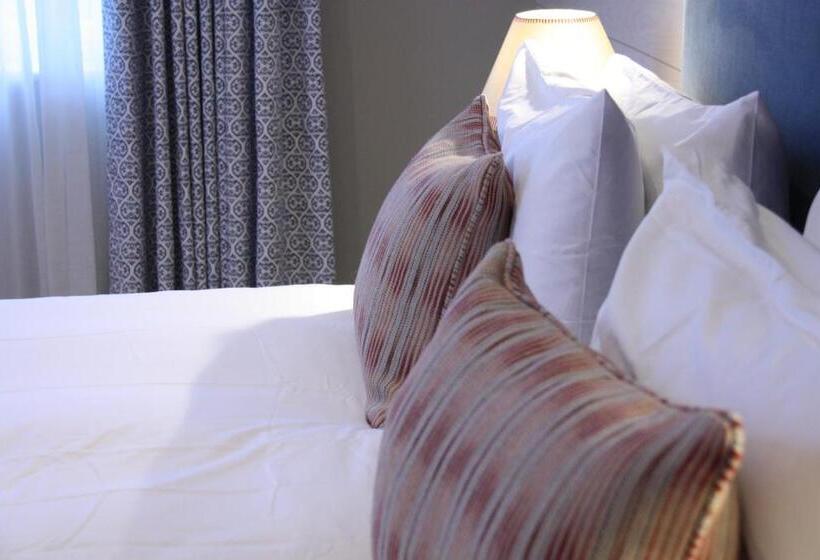 Номер Стандарт, The Bell Hotel, Saxmundham