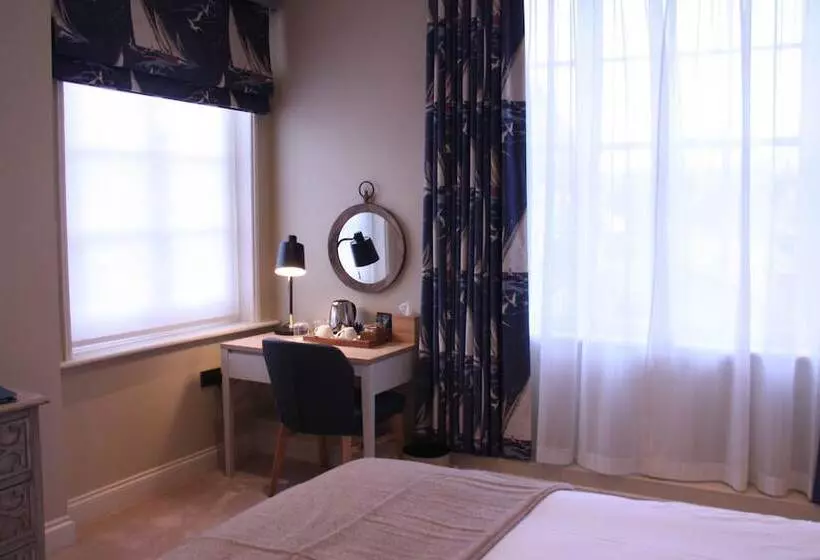 クラシックルーム, The Bell Hotel, Saxmundham