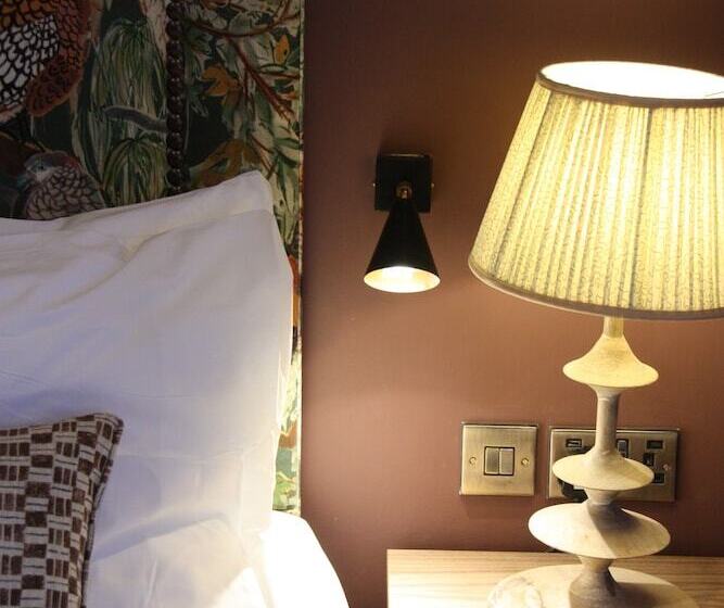 غرفة كلاسيكية, The Bell Hotel, Saxmundham