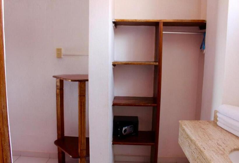 חדר סטנדרט, Y Suites Corita