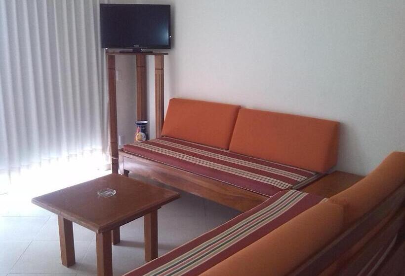2 Bedrooms Suite Sea View, Y Suites Corita
