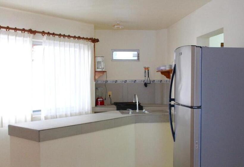 2 Bedrooms Suite Sea View, Y Suites Corita