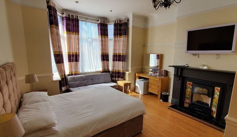 Номер Стандарт, Diamonds Guest House