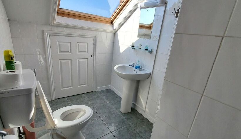 Трехместный Номер Deluxe, Diamonds Guest House