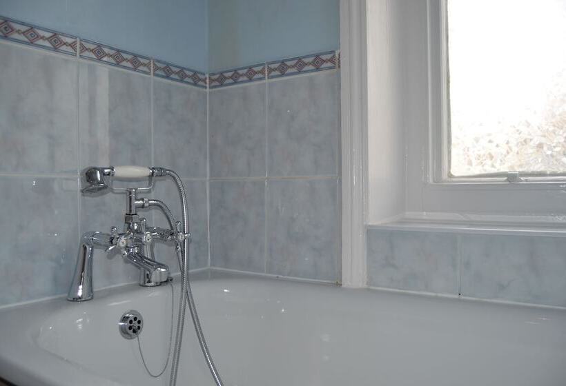 オーシャンビュースタンダードルーム, The Lindum