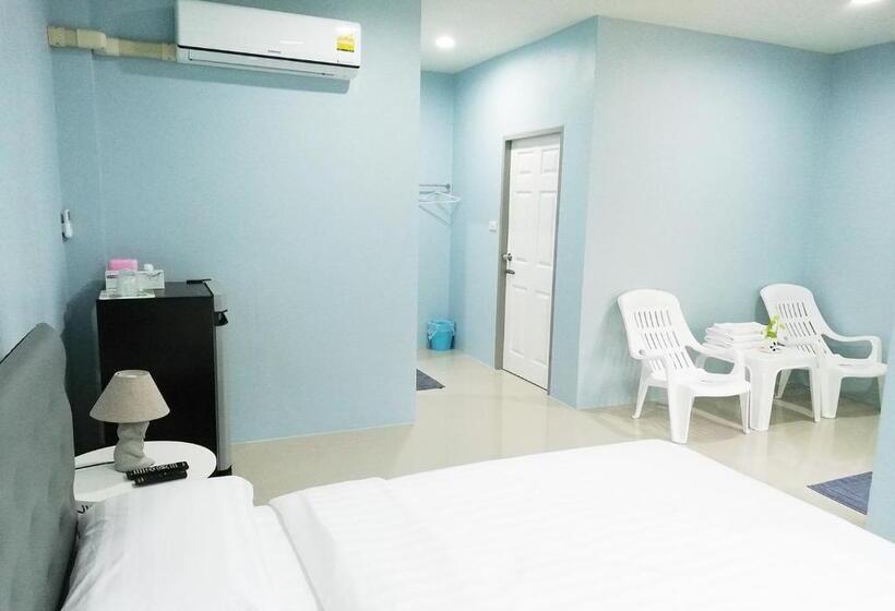 Economy Zimmer, หมอกยามเช้า กะปง รีสอร์ท