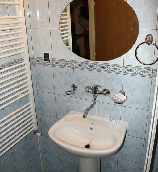 חדר אקונומי, Penzión Rodinné Vinárstvo ďurík