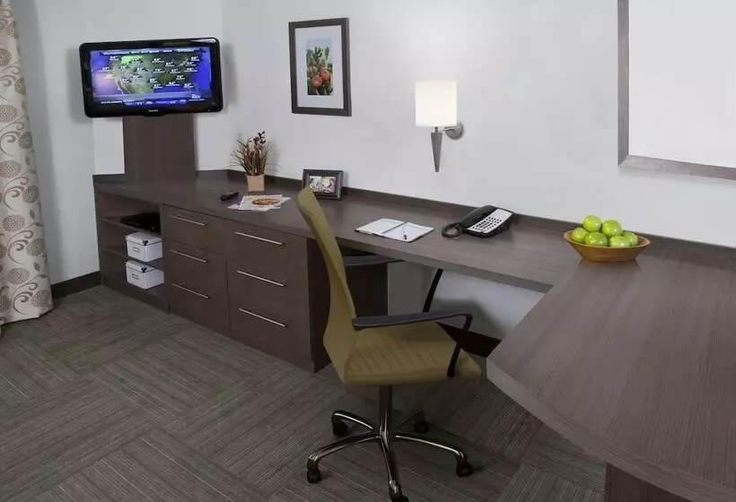 Sviitti King-vuode, Candlewood Suites College Station, An Ihg