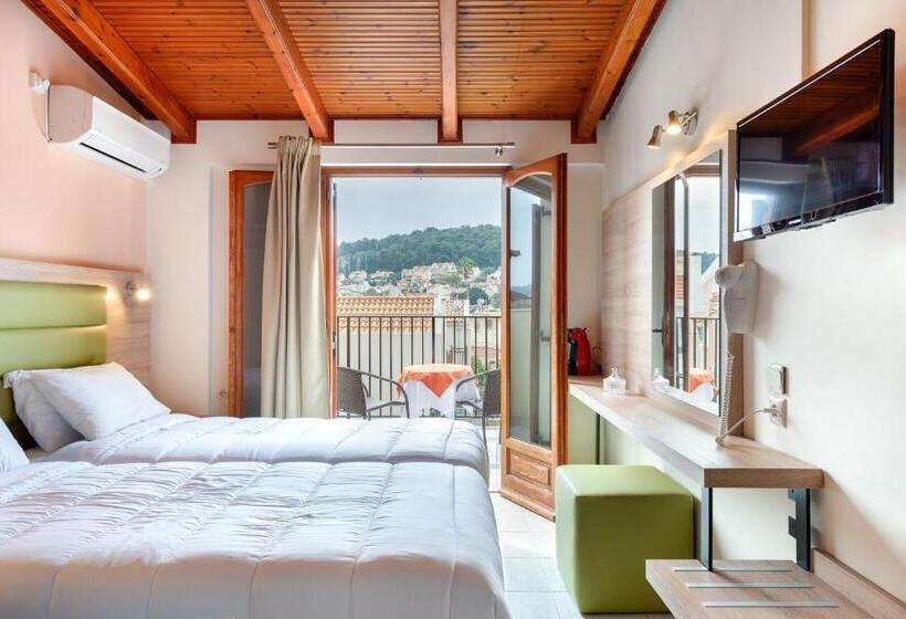 带城市景观的标准间, Aggelos Kefalonia