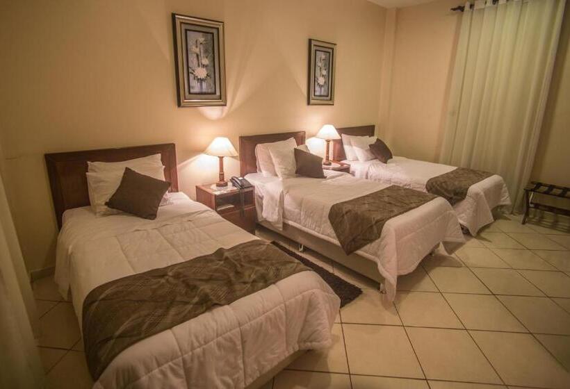 اتاق استاندارد سه نفره, Asunción Gran