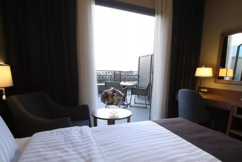 اتاق استاندارد با تراس, Holiday Inn Bursa City Centre, An Ihg