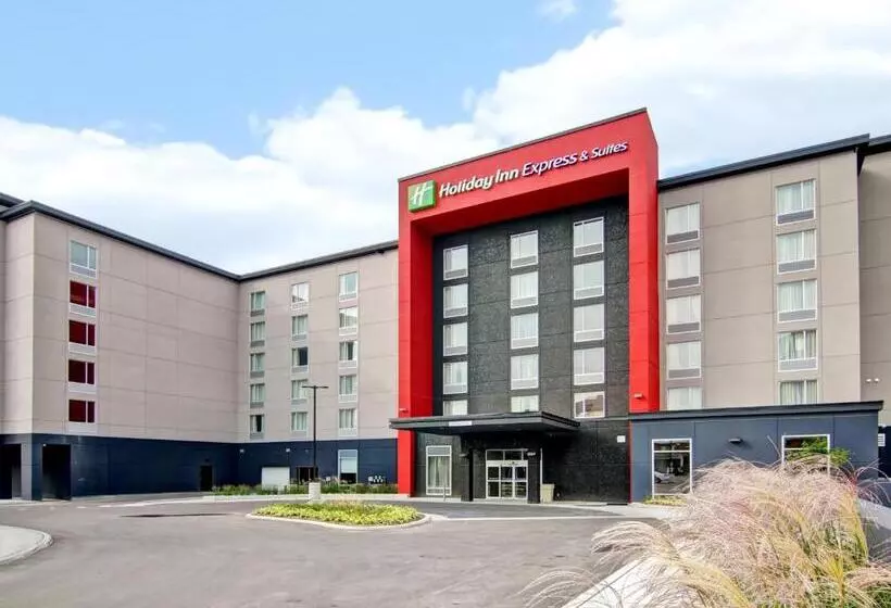Standard-huone, Holiday Inn Express & Suites Oshawa Downtown Toronto Area, An Ihg