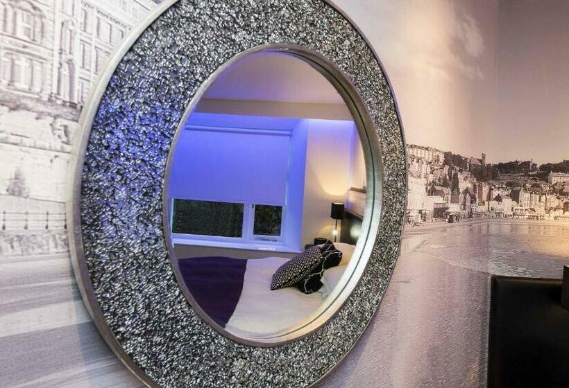 Номер Стандарт, The Mayfield Seamer