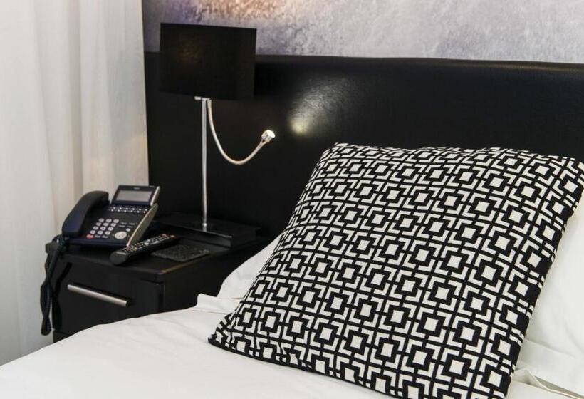 Номер Стандарт, The Mayfield Seamer