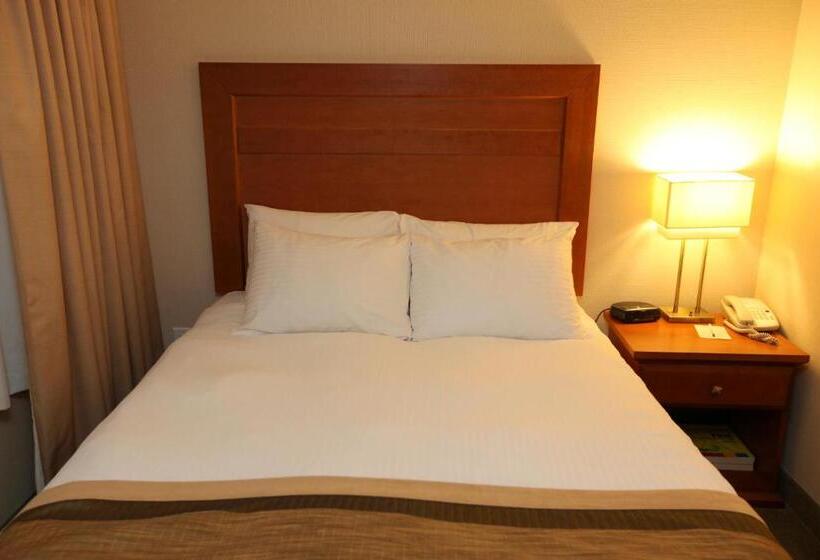 スイート, St. Albert Inn & Suites