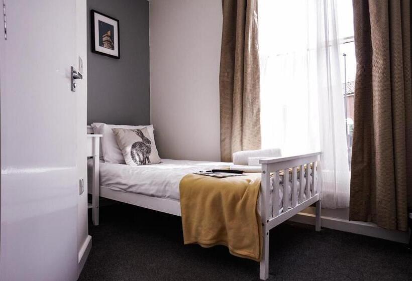 スタンダードシングルルーム, Starboard Stays