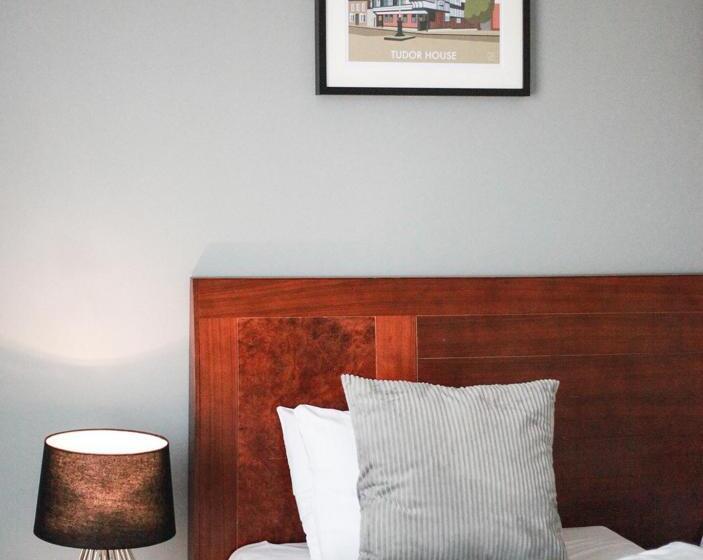 スタンダードルーム, Starboard Stays