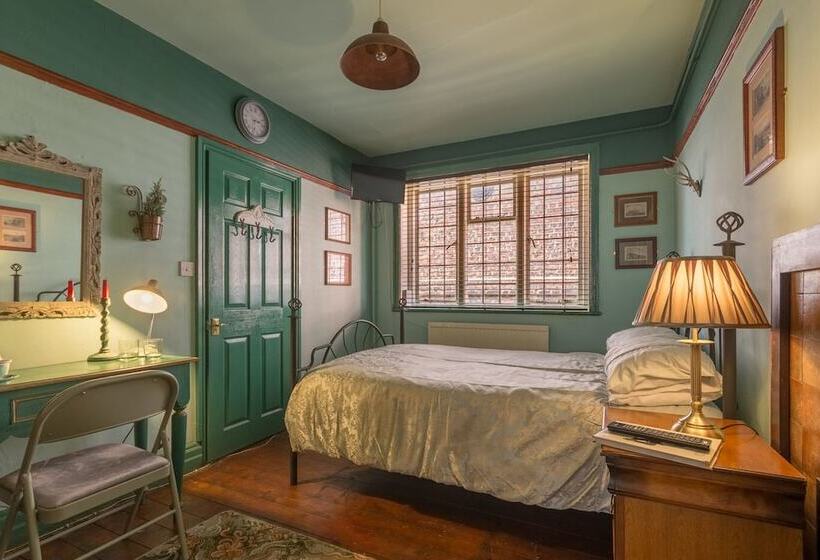 标准间, Golden Eagle