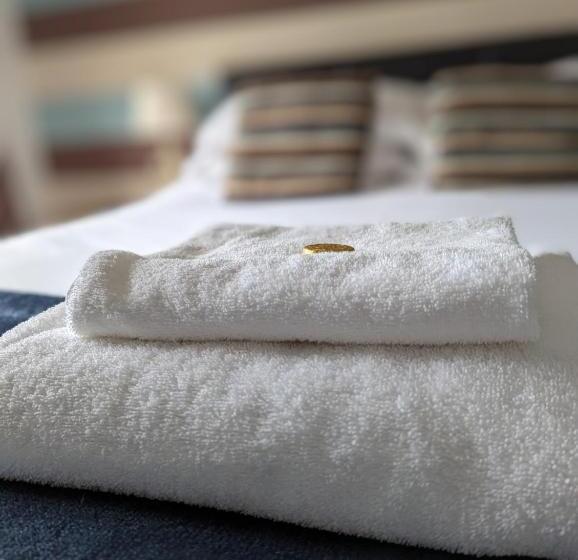 Номер Стандарт, The Manor House Inn