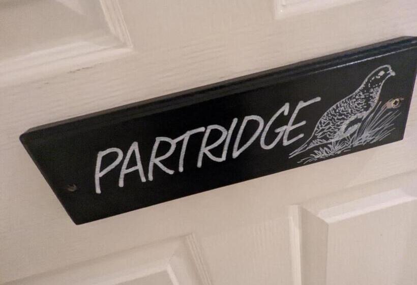 Номер Стандарт, The Manor House Inn