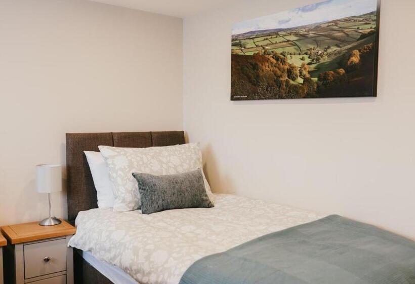 스탠다드 룸 킹사이즈 침대, The Rest And Be Thankful Inn