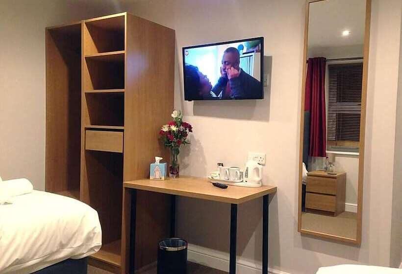 身障者適用スタンダードルーム, The Wheatsheaf