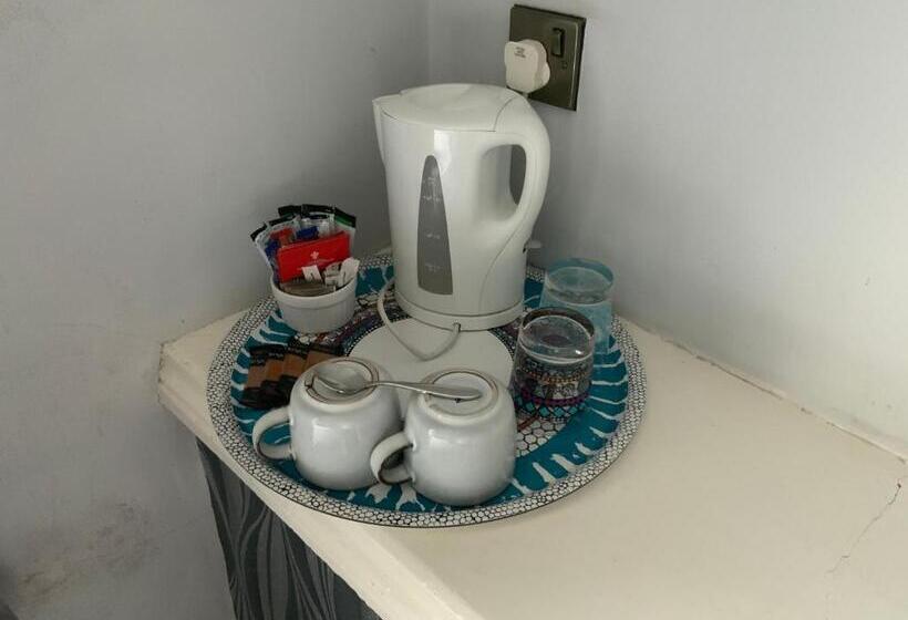 غرفة قياسية, Wheldale