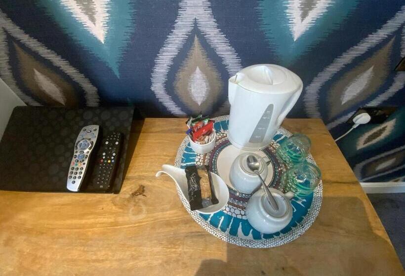 スタンダードルーム, Wheldale