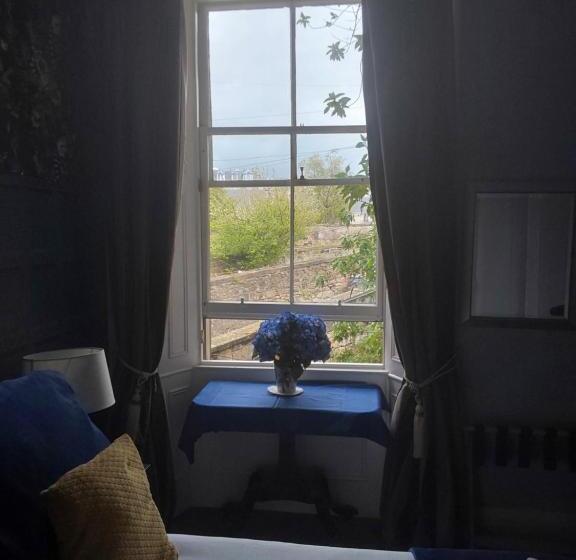 Superior-huone, East Claremont Guest House