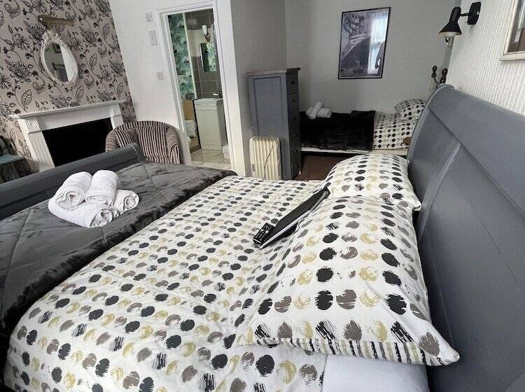 패밀리 룸, St Georges