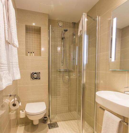 استودیوی استاندارد, Saga Apartments Oslo