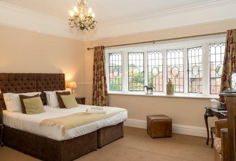 غرفة سوبيريور سرير كينج, The Royal Oak Hotel And Restaurant