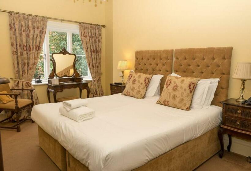 غرفة قياسية سرير كينج, The Royal Oak Hotel And Restaurant