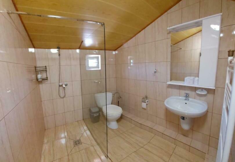 스탠다드 룸, Pensiunea La Mogan