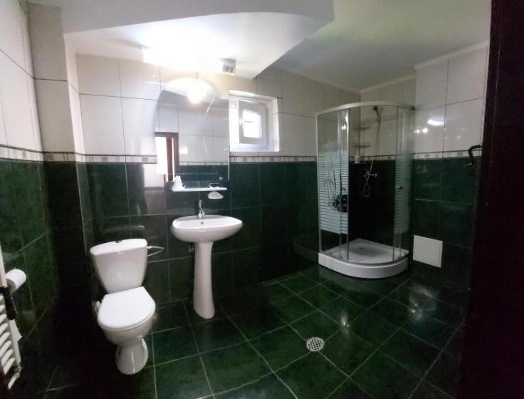 패밀리 룸, Pensiunea La Mogan