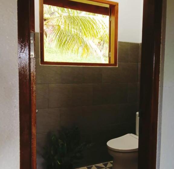 オーシャンビューデラックスルーム, Air Manis Hillside Villa Cafe & Resto