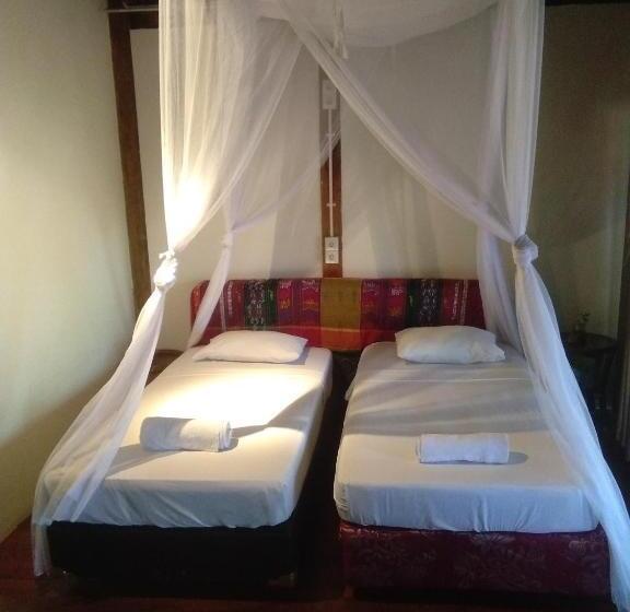 スタンダードルーム, Air Manis Hillside Villa Cafe & Resto