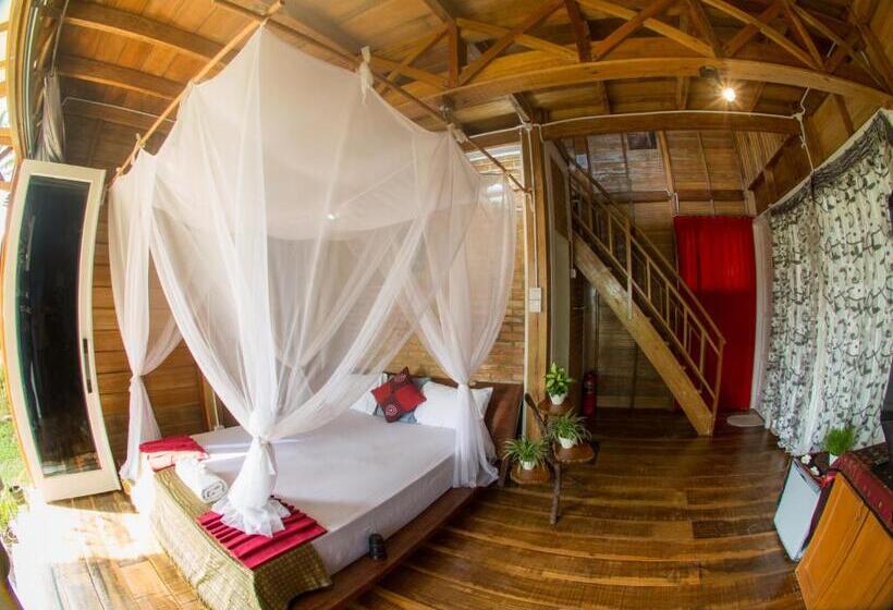 ガーデンビューの１ベッドルームビラ, Air Manis Hillside Villa Cafe & Resto