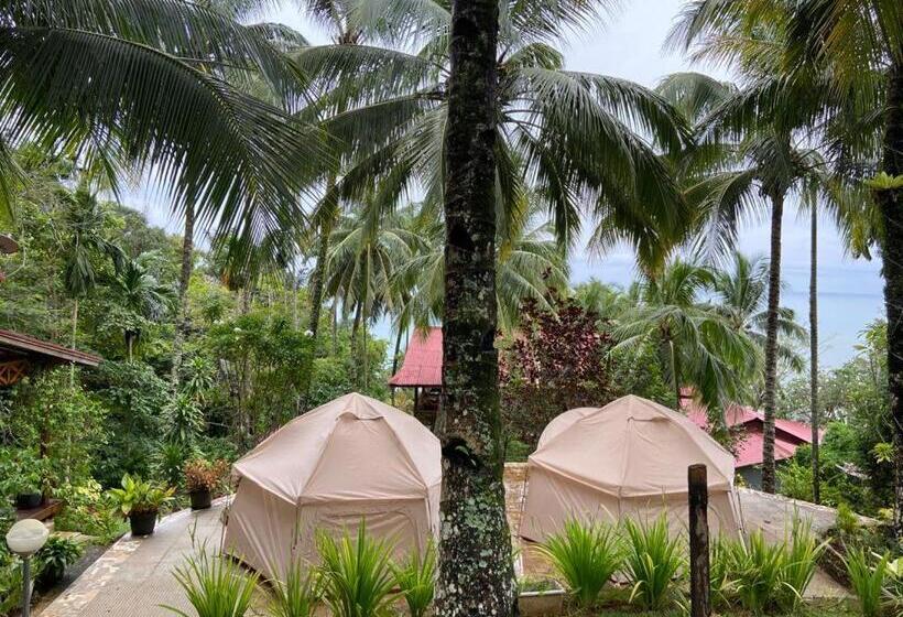 Standard Tent, Air Manis Hillside Villa Cafe & Resto