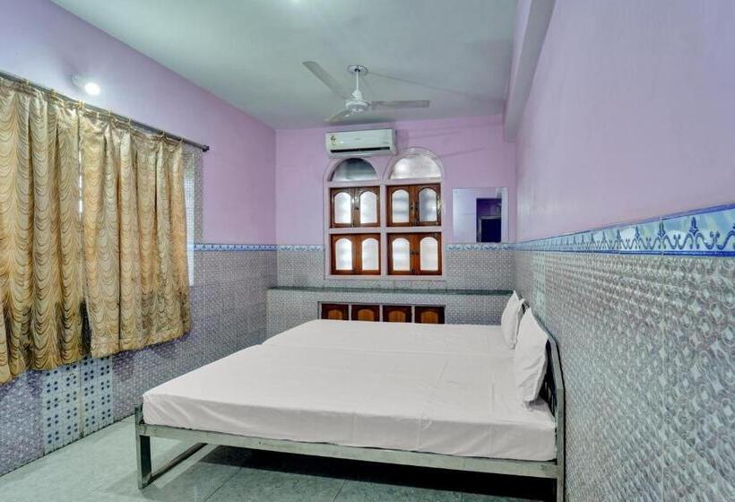 Klassiskt Trippelrum, O Guru Nanak Residency