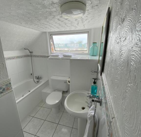 غرفة قياسية, The Sandhaven