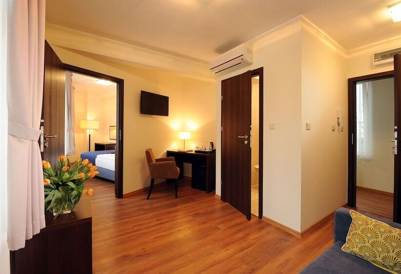 Номер Стандарт Трехместный, Armon Residence