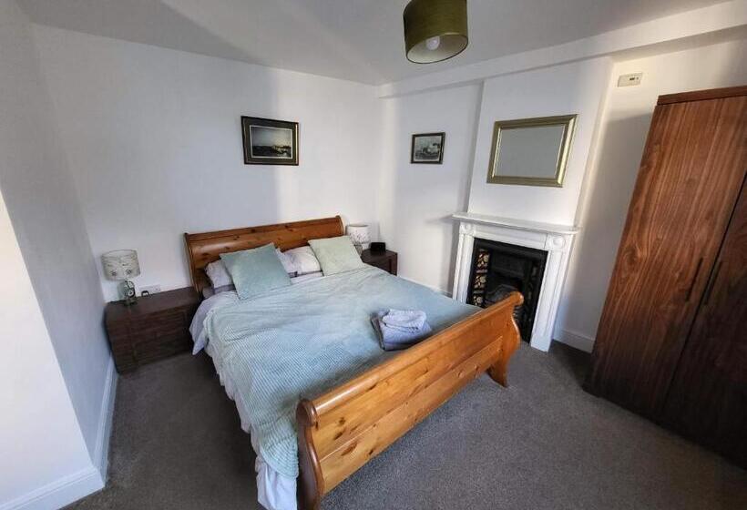 标准间, Devon & Cornwall